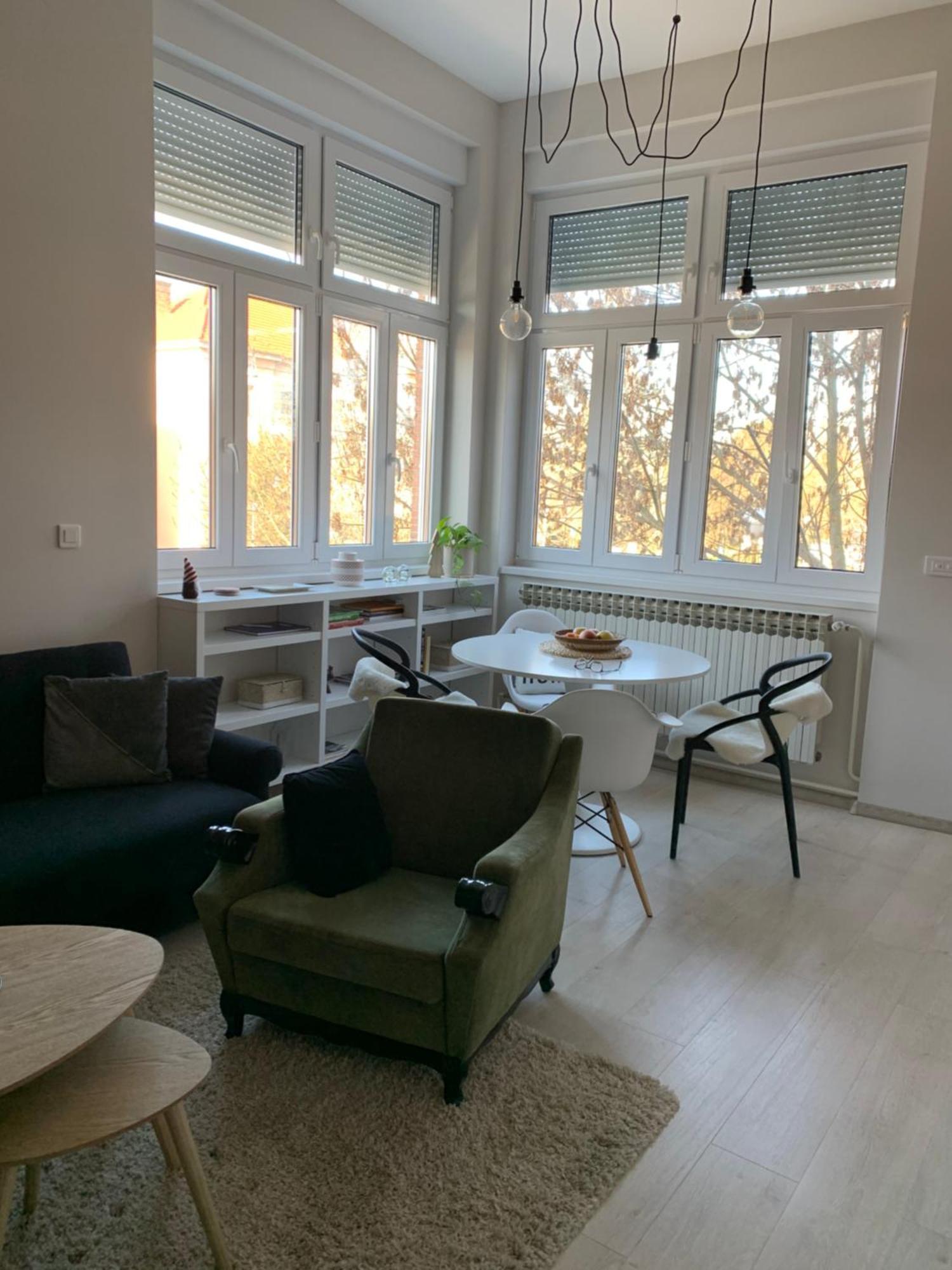 Апартаменты Studio Apartman Park Galerija Осиек Экстерьер фото